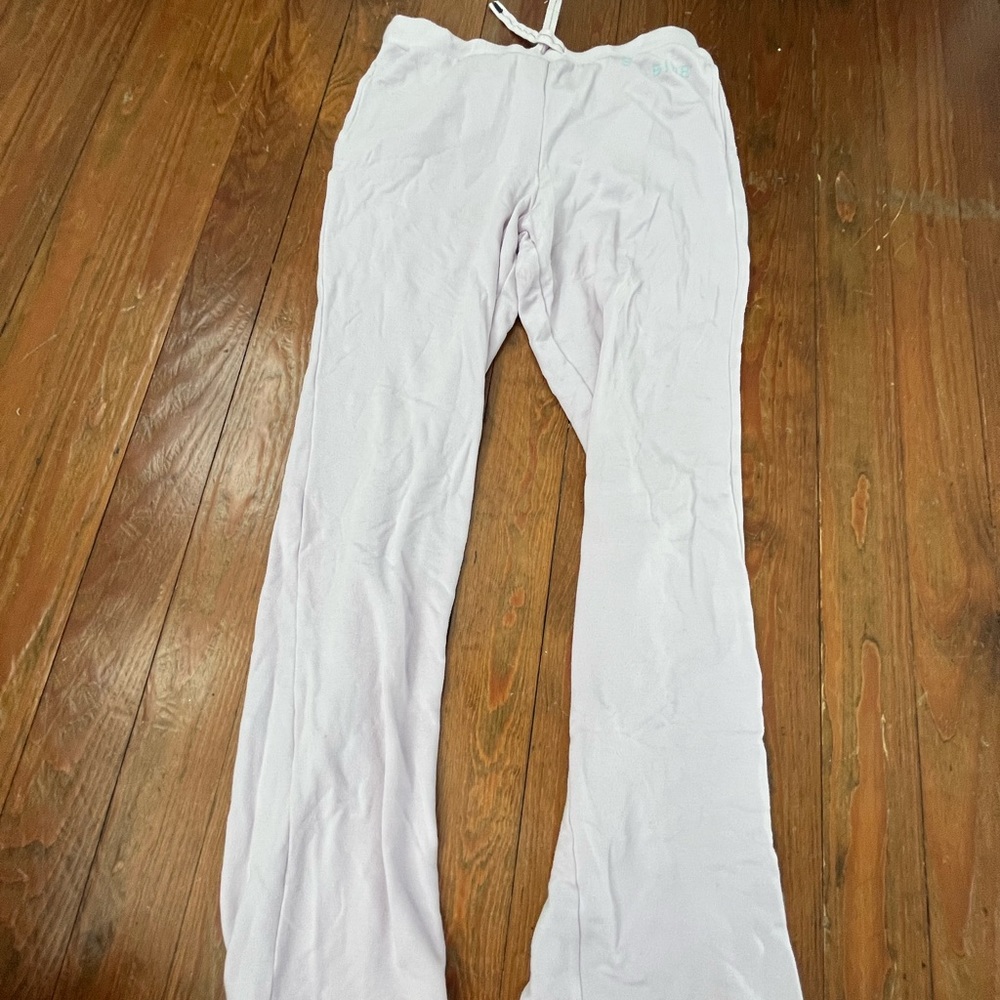 Lavender Wide Leg Seaside sweatpants. Size medium